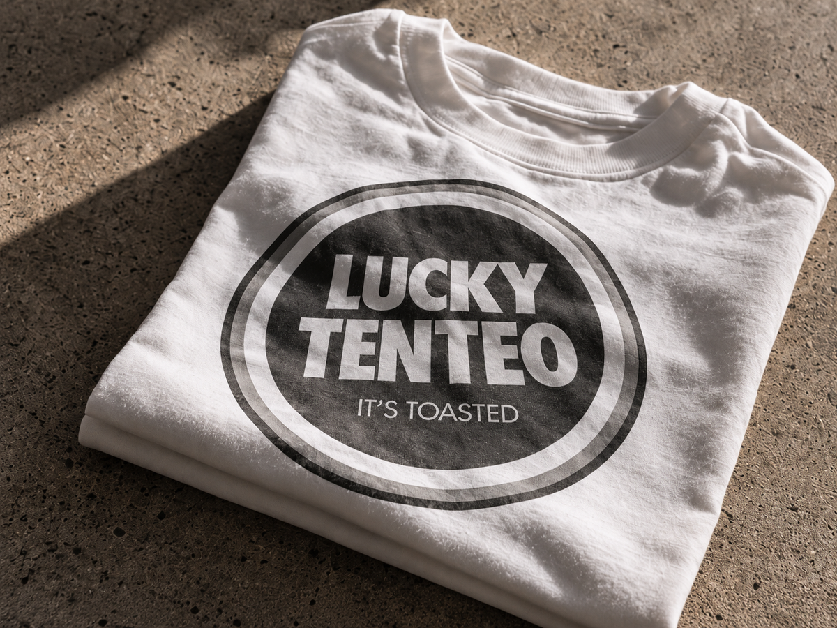 Camiseta Lucky TENTEO doblada